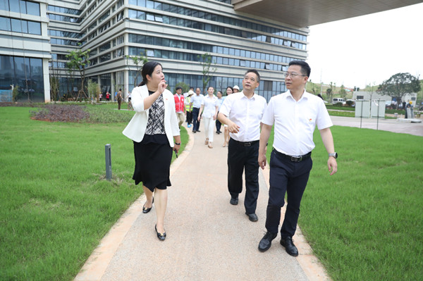 微信图片_20230630184421_副本.jpg